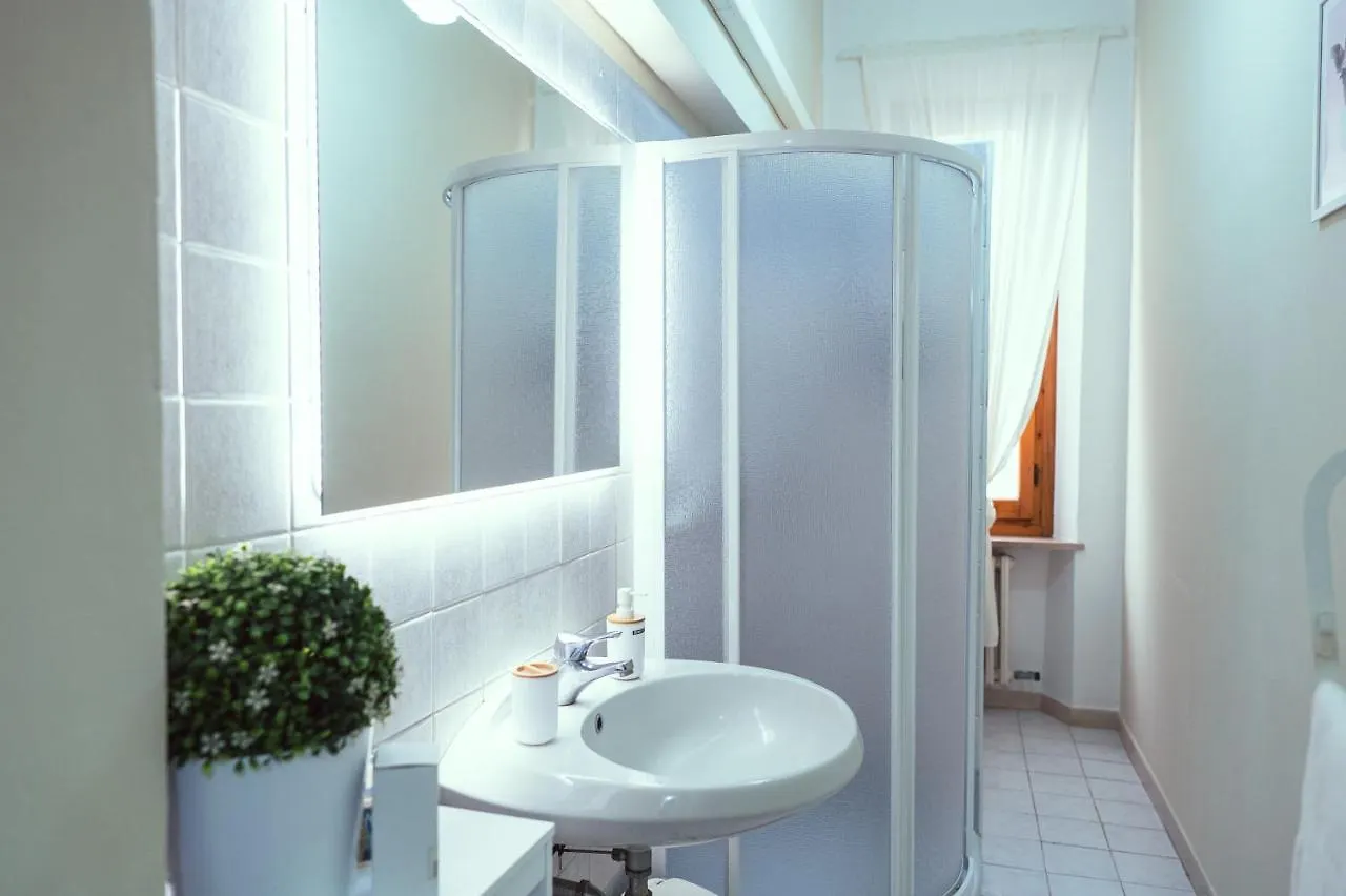 Celeste Simple Apartment San Miniato Italy